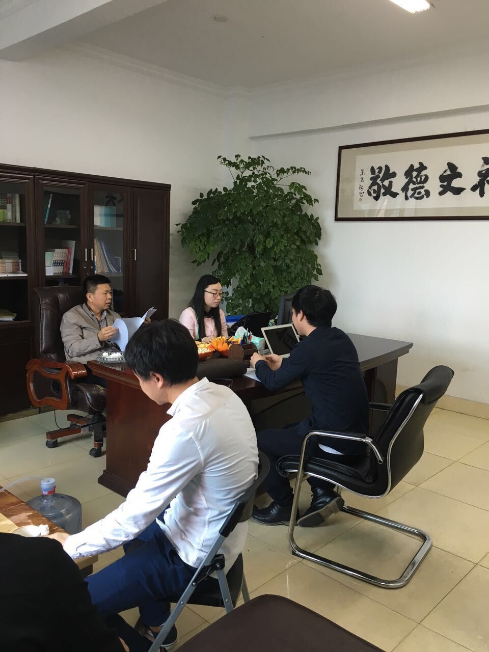 评估专家在宁德鸿儒教学点座谈了解教学点办学情况